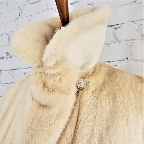 SOLD!  ERIKA SCHON Long 3/4 Sleeve Mink Coat M - Picture 3 of 8